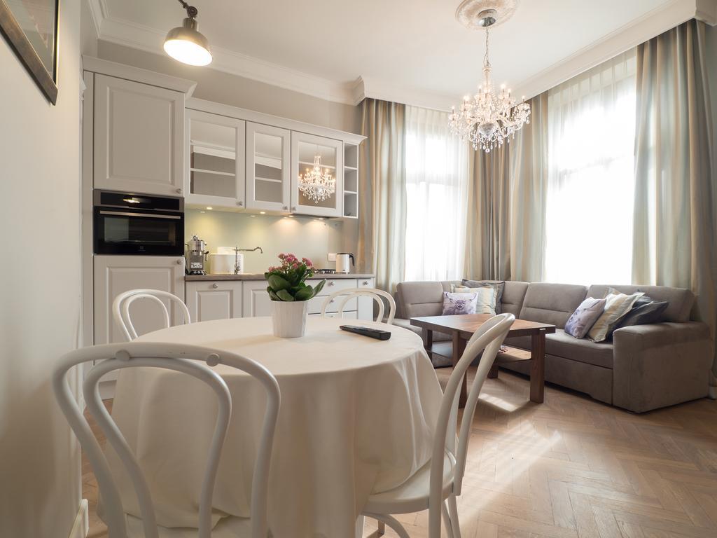 Best Apartments Sw. Antoniego ヴロツワフ 部屋 写真